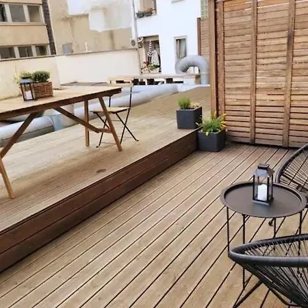 Modern Centrally Located