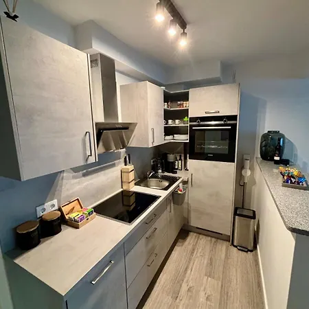 Modern Centrally Located Apartment